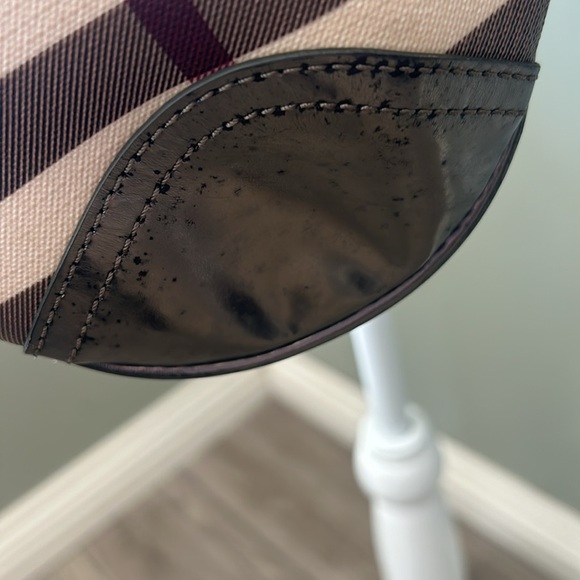 💯 authentic Burberry Patent Nova Check Dryden Crossbody Bag - Picture 9 of 16